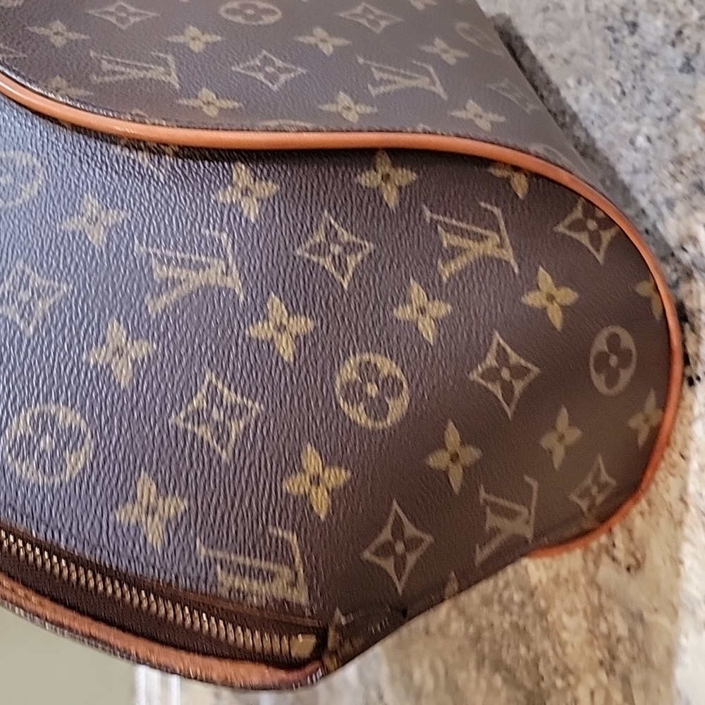 LOUIS VUITTON EUC Monogram Ellipse PM Handbag - Picture 5 of 12